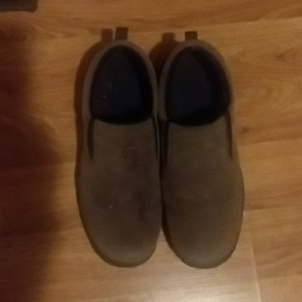 Men's leather slip on loafers.